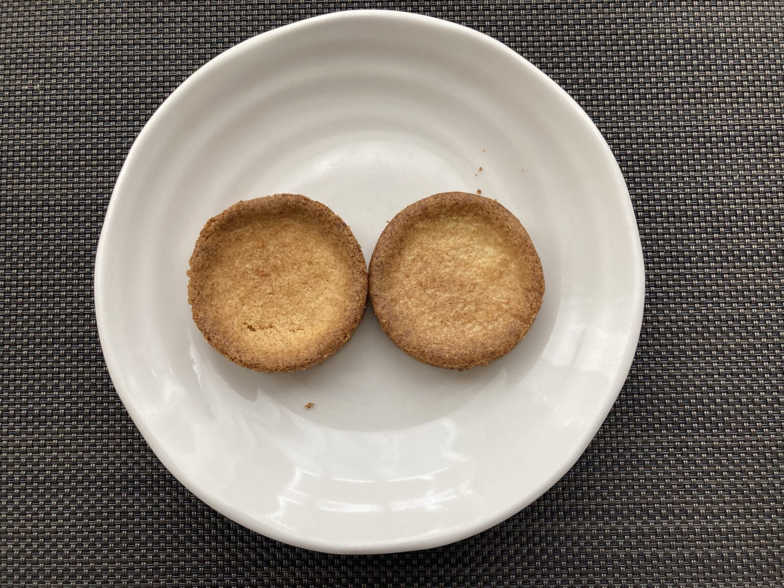 【レシピあり】エシレクッキー缶購入、エシレと四つ葉でクッキー比較してみました | お菓子教室petit à petitのお菓子のブログ